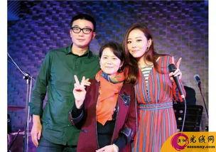 娱乐圈圈吃瓜群众,揭秘吃瓜群众的狂欢盛宴 第2张 娱乐圈圈吃瓜群众,揭秘吃瓜群众的狂欢盛宴 第2张