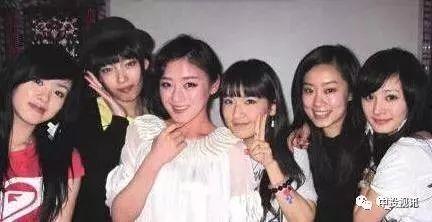 娱乐吃瓜姐妹微博,吃瓜姐妹微博带你探秘明星幕后故事 第2张 娱乐吃瓜姐妹微博,吃瓜姐妹微博带你探秘明星幕后故事 第2张